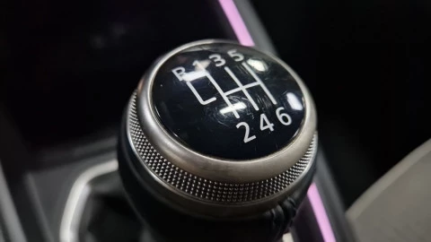 Renault Clio techno Eco-G 100cv (74kW)