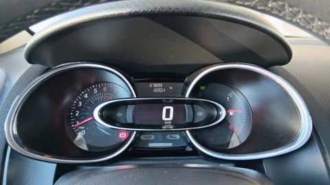 Renault Clio Limited 1.2 16v 55kW (75CV)