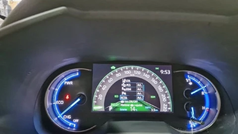 Toyota Rav4 2.5l 220H Luxury