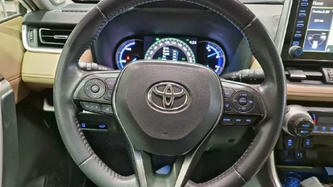 Toyota Rav4 2.5l 220H Luxury