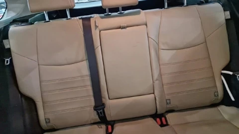 Toyota Rav4 2.5l 220H Luxury