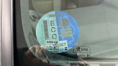 Volvo XC40 2.0 B3 G Plus Dark Auto