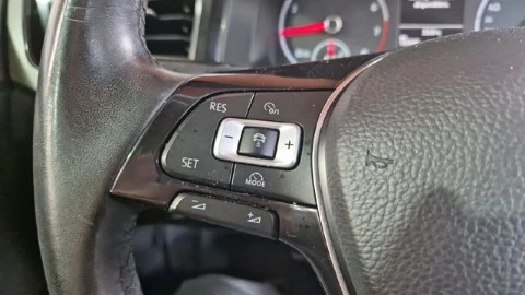 Volkswagen Polo Advance 1.0 TSI 70kW (95CV) DSG