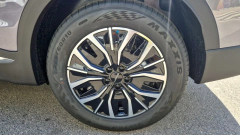 EBRO S700 1.5 TGDI PHEV Luxury E-CVT