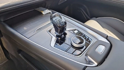 EBRO S700 1.5 TGDI PHEV Luxury E-CVT