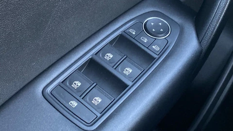 Renault Captur Intens TCe 90