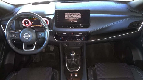 Nissan Qashqai  1.3 DIG-T mHEV 12V Tekna 4x2 103kW