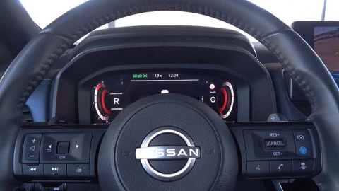 Nissan Qashqai  1.3 DIG-T mHEV 12V Tekna 4x2 103kW