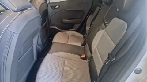 Renault Clio Techno full hybrid E-Tech 145 (103Kw)