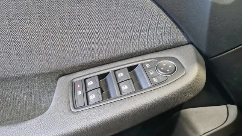 Renault Clio Techno full hybrid E-Tech 145 (103Kw)