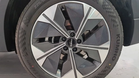 EBRO S700 1.6 TGDI Luxury 7 DCT