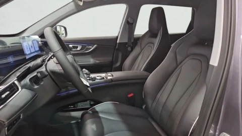 EBRO S700 1.6 TGDI Luxury 7 DCT