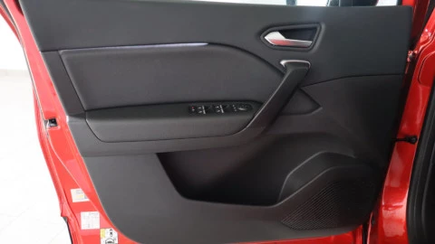 Renault Captur Techno Fast Track