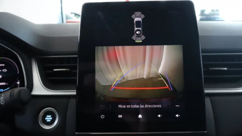 Renault Captur Techno Fast Track