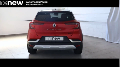 Renault Captur Techno Fast Track