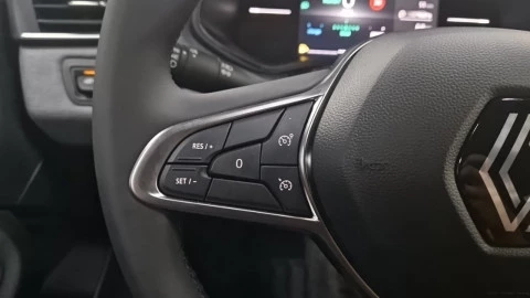 Renault Clio Evolution full hybrid E-Tech 145 (103Kw)