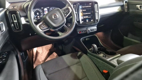 Volvo XC40 1.5 T2 Momentum Auto
