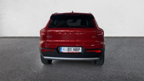 Volvo XC40 2.0 B3 G Core Auto