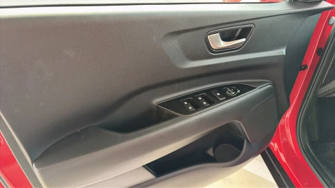 Kia Stonic  1.0 MHEV Concept 115