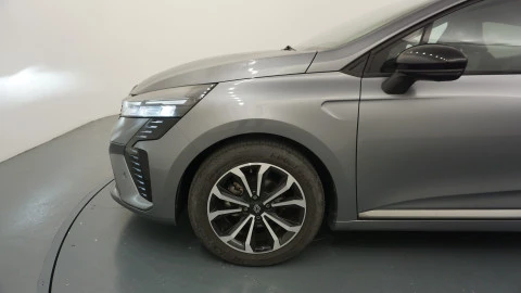 Renault Clio Techno TCe 90 (67kw)