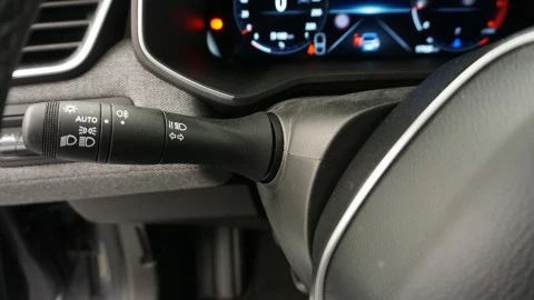 Renault Clio Techno TCe 90 (67kw)