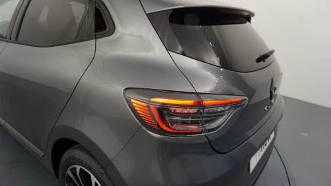 Renault Clio Techno TCe 90 (67kw)