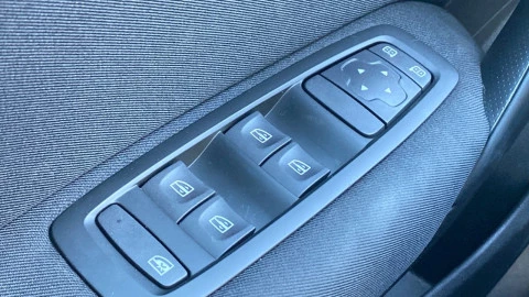 Renault Megane Business Blue dCi 81 kW (115CV)