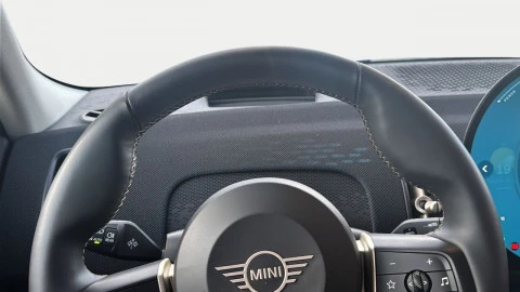 MINI Countryman C