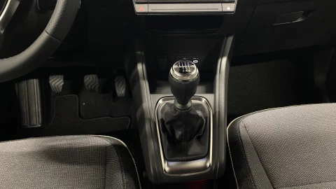 Renault Captur   TCe Techno 67kW