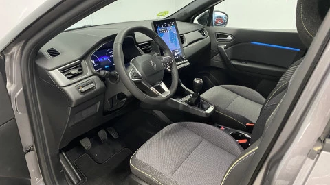 Renault Captur   TCe Techno 67kW