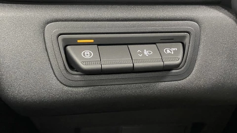 Renault Captur   TCe Techno 67kW