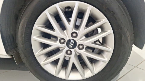 Kia Rio 1.0 T-GDi 74kW (100CV) Tech