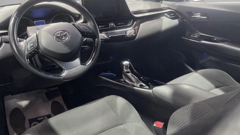 Toyota C-HR 1.8 125H Active