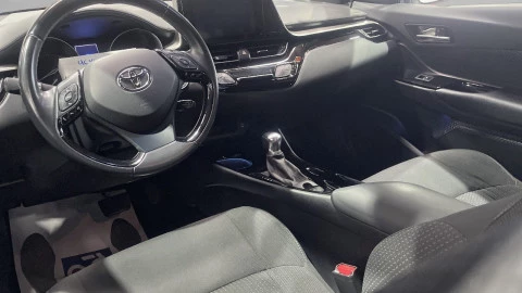 Toyota C-HR 1.8 125H Active