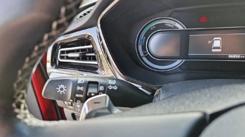 Kia Niro 1.6 GDi HEV 104kW (141CV) Drive