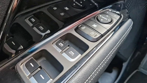 Kia Niro 1.6 GDi HEV 104kW (141CV) Drive
