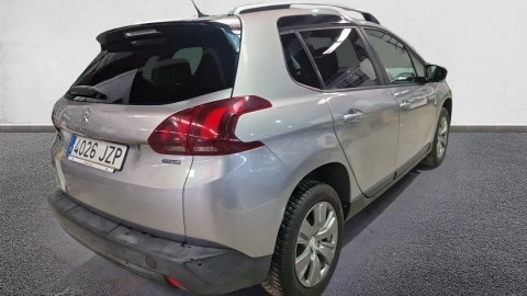 Peugeot 2008 TODOTERRENO 1.2 PURETECH 60KW STYLE 82 5P