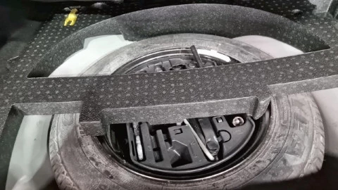 Peugeot 2008 TODOTERRENO 1.2 PURETECH 60KW STYLE 82 5P