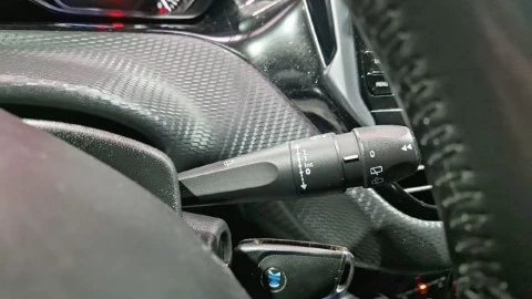 Peugeot 2008 TODOTERRENO 1.2 PURETECH 60KW STYLE 82 5P