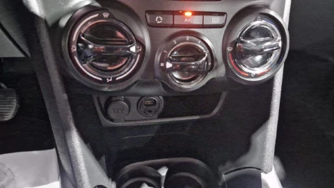 Peugeot 2008 TODOTERRENO 1.2 PURETECH 60KW STYLE 82 5P