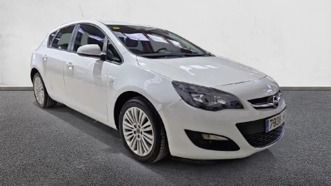 Opel Astra 1.4 Turbo Selective