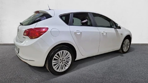 Opel Astra 1.4 Turbo Selective