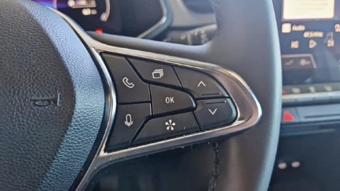 Renault Captur techno Eco-G 100cv (74 kW)