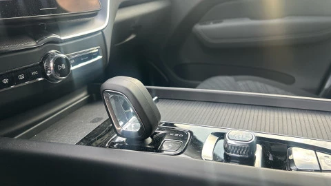 Volvo XC60 T6 PHEV Core eAWD Auto 257 kW (350 CV)