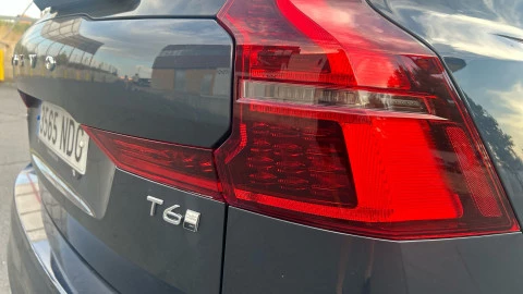 Volvo XC60 T6 PHEV Core eAWD Auto 257 kW (350 CV)