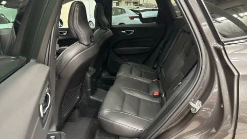 Volvo XC60 T6 Recharge Plus Dark AWD Auto 257 kW (350 CV)