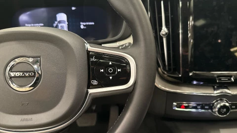 Volvo XC60 T6 Recharge Plus Dark AWD Auto 257 kW (350 CV)