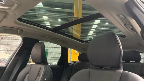 Volvo XC60 T6 Recharge Plus Dark AWD Auto 257 kW (350 CV)