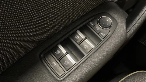 Renault Captur  Gasolina/gas  TCe Techno 74kW GLP