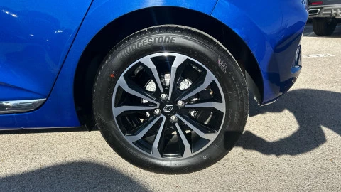 Renault Clio Techno TCe 90 (67kw)